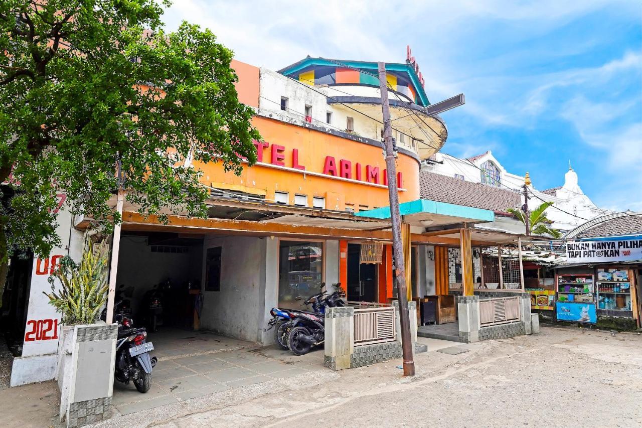 Spot On 91444 Hotel Arimbi Μπαντούνγκ Εξωτερικό φωτογραφία